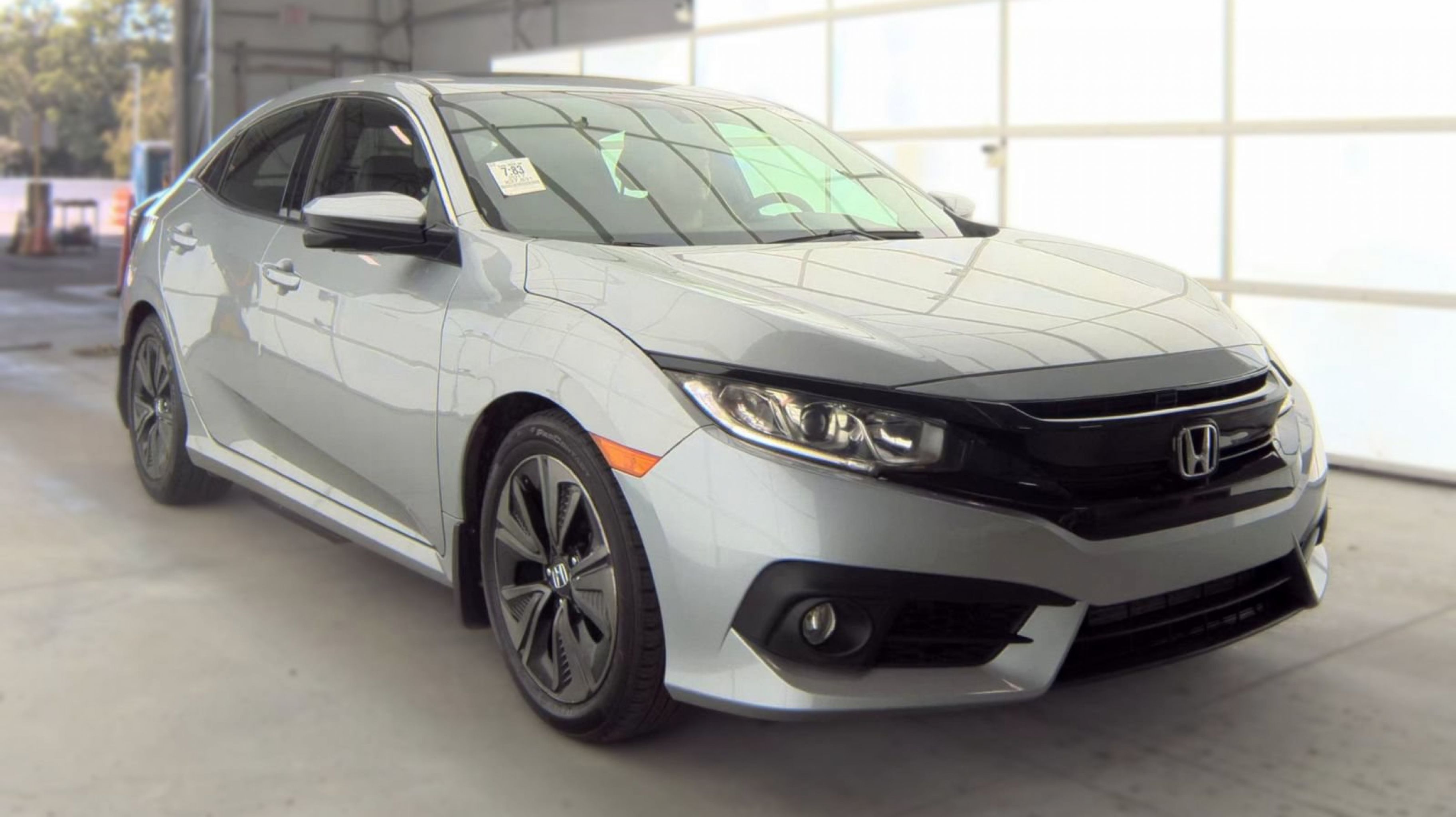 honda civic hatchback 2017 SHHFK7H76HU403281 image honda civic hatchback 2017 SHHFK7H76HU403281 image